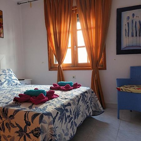 Apartamentos Playa Honda Mácher الغرفة الصورة